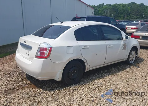 2010 Nissan Sentra 2.0 z USA, uszkodzony, nr VIN 3N1AB6APXAL714951